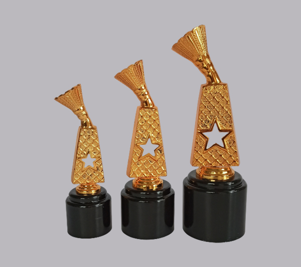 wholesale sports trophy shop in pune