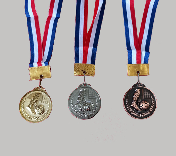 football trophies suppliers